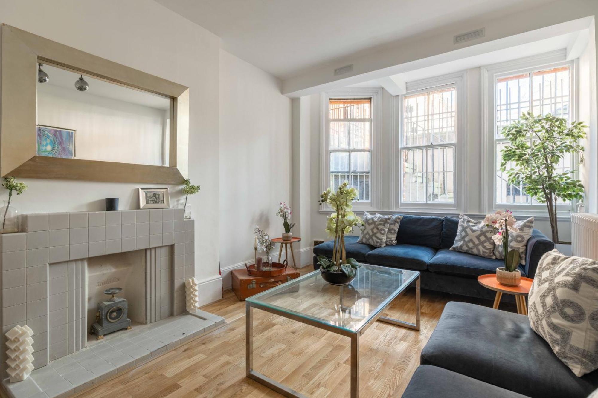 Renovu Premium Homes In Kensington Лондон Экстерьер фото