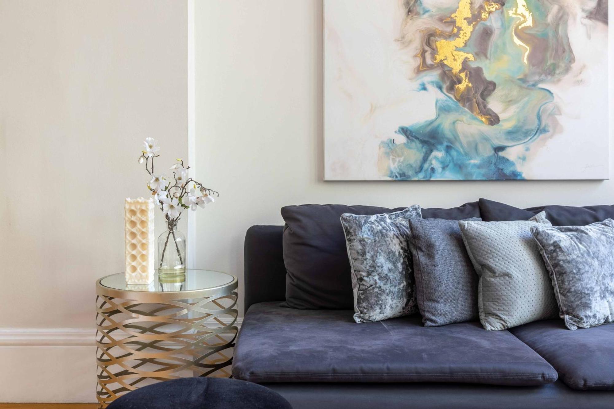 Renovu Premium Homes In Kensington Лондон Экстерьер фото