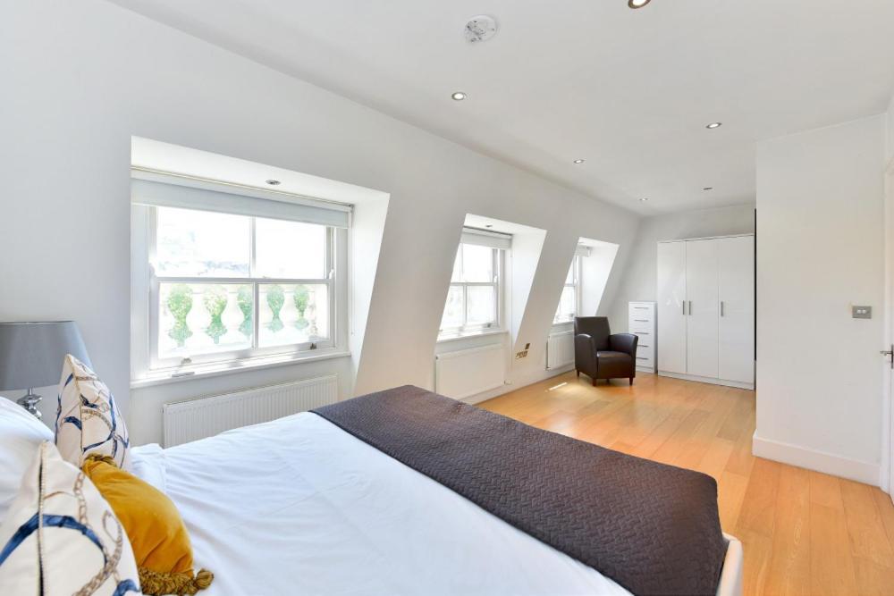 Renovu Premium Homes In Kensington Лондон Экстерьер фото